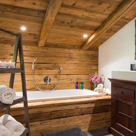 7br Modern Chalet Close To Mountains- If You Want To Book, Please Contact On Wh-ats-app - 0034-605-434-371 !!!!