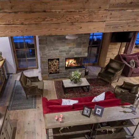 7br Modern Chalet Close To Mountains- If You Want To Book, Please Contact On Wh-ats-app - 0034-605-434-371 !!!! Nasserein