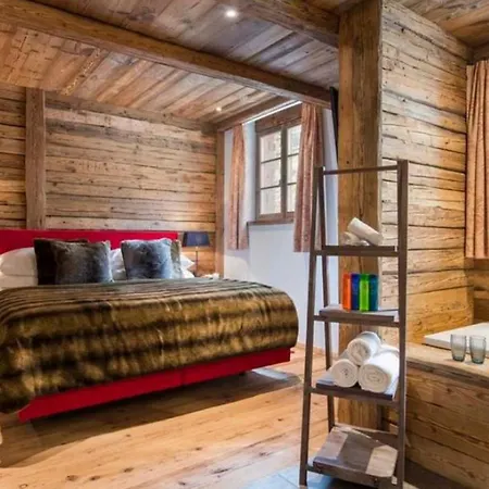 7br Modern Chalet Close To Mountains- If You Want To Book, Please Contact On Wh-ats-app - 0034-605-434-371 !!!!